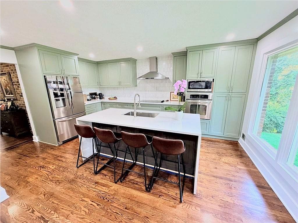 4 bedroom, 2 bathroom, 1,843 sq ft single family residence for sale at 4992 Green Oak Drive, Lilburn, GA 30047 — photo 3
