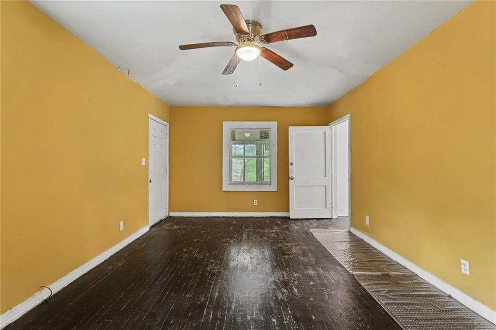 6 bedroom, 3 bathroom, 2,763 sq ft single family residence for sale at 1239 Eastland Road, Atlanta, GA 30316 — photo 3
