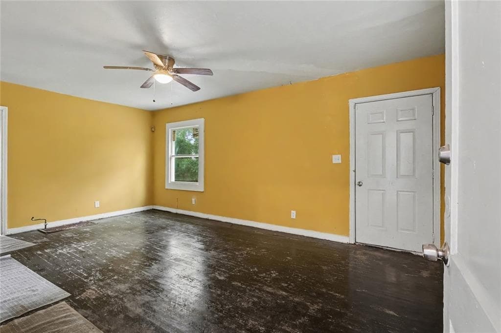 6 bedroom, 3 bathroom, 2,763 sq ft single family residence for sale at 1239 Eastland Road, Atlanta, GA 30316 — photo 4