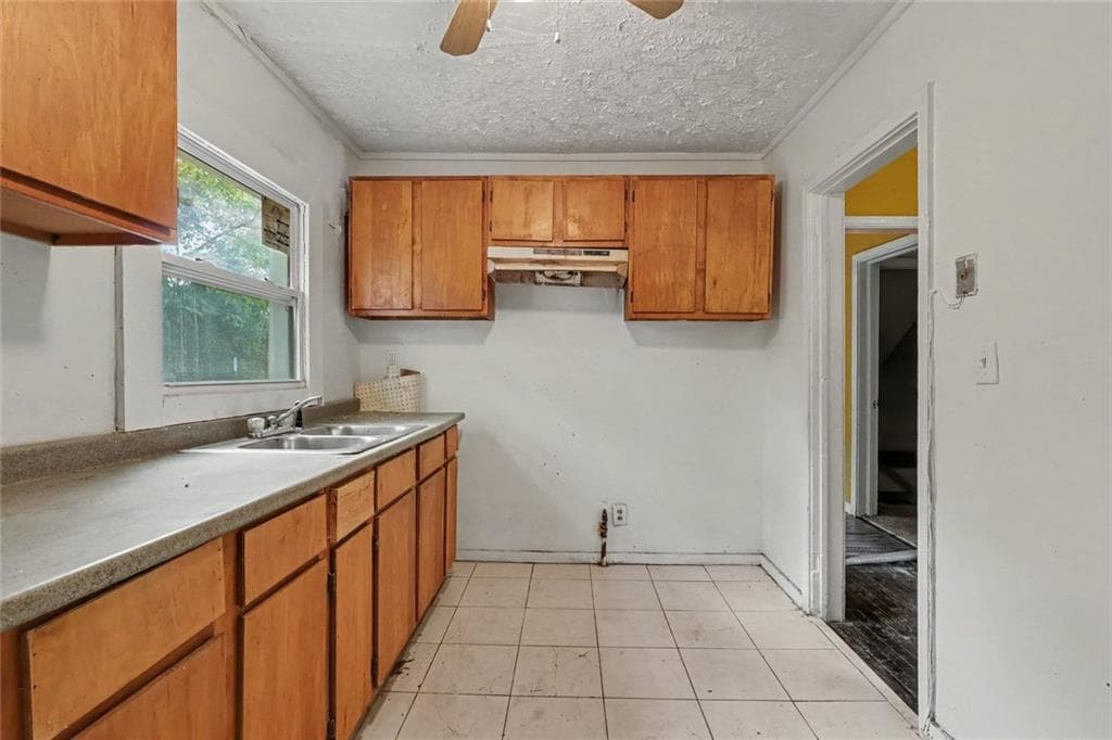 6 bedroom, 3 bathroom, 2,763 sq ft single family residence for sale at 1239 Eastland Road, Atlanta, GA 30316 — photo 7