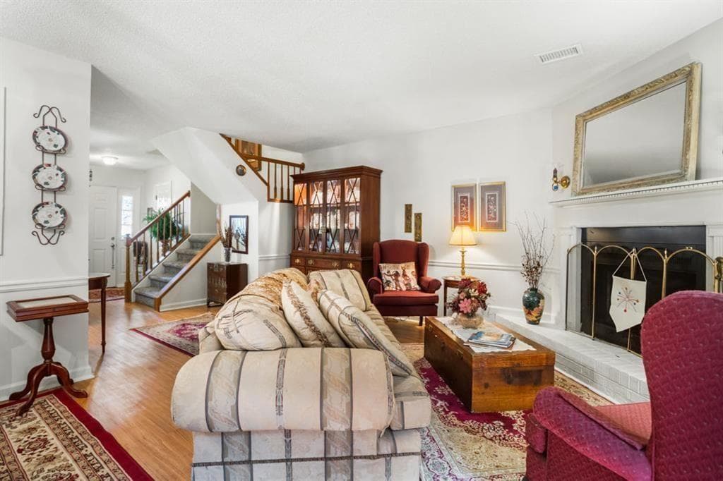 3 bedroom, 3 bathroom, 1,307 sq ft condominium for sale at 6176 Wintergreen Road, Norcross, GA 30093 — photo 6