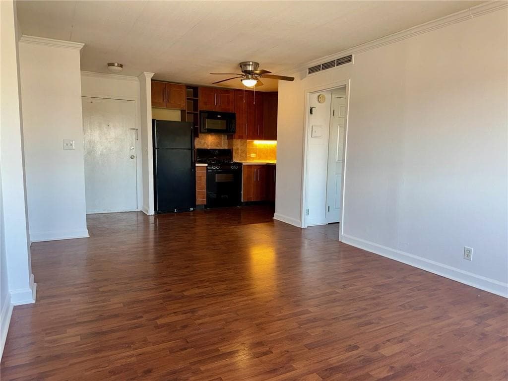 1 bedroom, 1 bathroom, 667 sq ft condominium for sale at 2285 Peachtree Road 1101, Atlanta, GA 30309 — photo 6