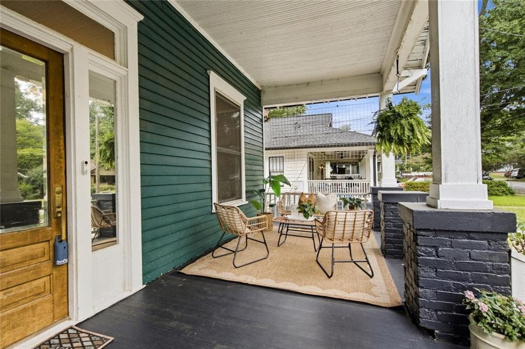 3 bedroom, 2 bathroom, 2,153 sq ft single family residence for sale at 762 Elbert Street, Atlanta, GA 30310 — photo 5