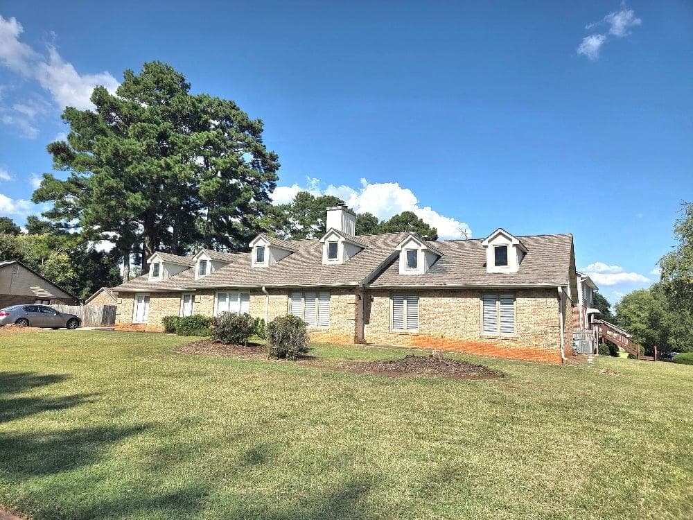 duplex for sale at 2118 Fieldstone View Court, Conyers, GA 30013