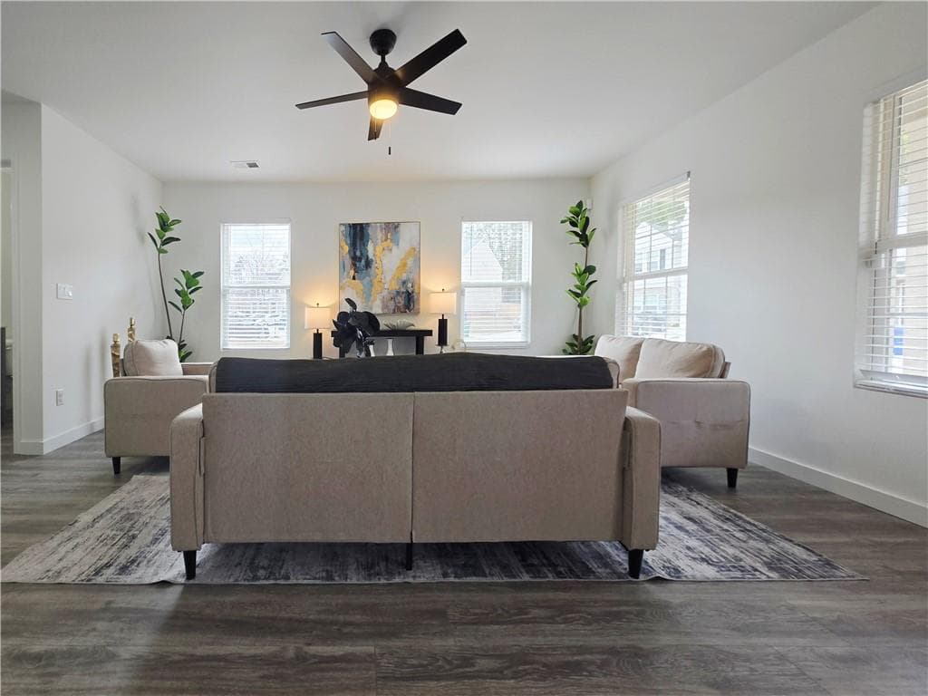3 bedroom, 3 bathroom, 1,440 sq ft townhouse for sale at 2529 Piering Drive, Lithonia, GA 30038 — photo 4