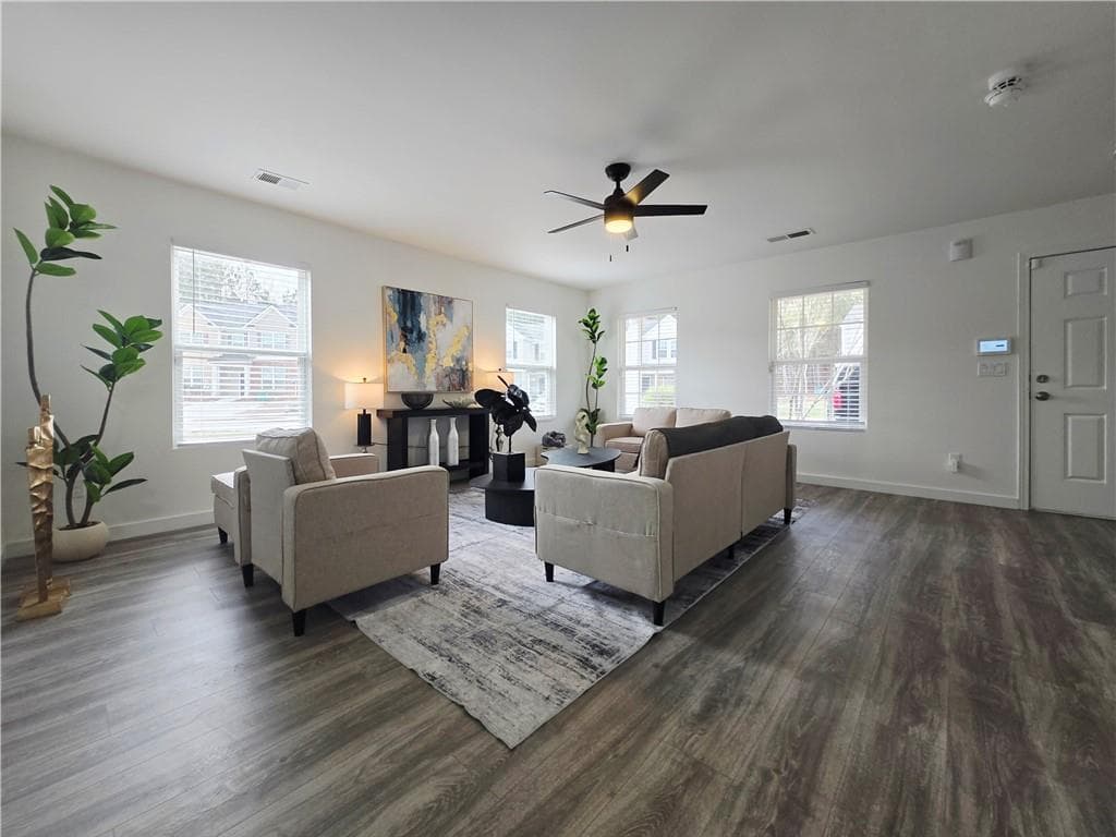 3 bedroom, 3 bathroom, 1,440 sq ft townhouse for sale at 2529 Piering Drive, Lithonia, GA 30038 — photo 5