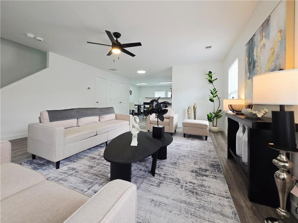 3 bedroom, 3 bathroom, 1,440 sq ft townhouse for sale at 2529 Piering Drive, Lithonia, GA 30038 — photo 7
