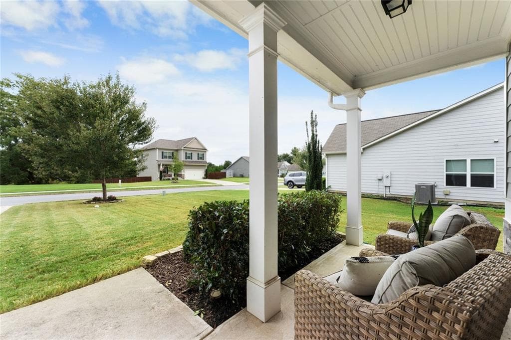 4 bedroom, 3 bathroom, 2,560 sq ft single family residence for sale at 63 Woody Way, Adairsville, GA 30103 — photo 4