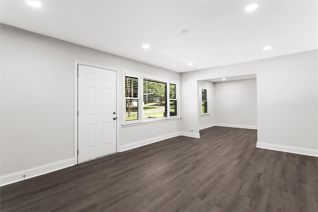 5 bedroom, 5 bathroom, 2,122 sq ft single family residence for sale at 837 Laurelmont Drive, Atlanta, GA 30311 — photo 9