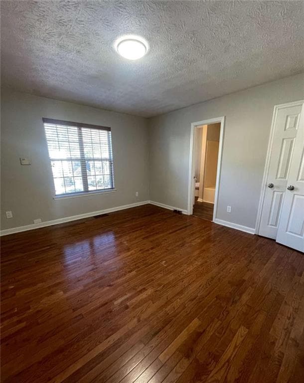 4 bedroom, 3 bathroom, 2,160 sq ft single family residence for rent at 3015 Cascade Manor Drive, Decatur, GA 30034 for $1,995 a month — photo 7