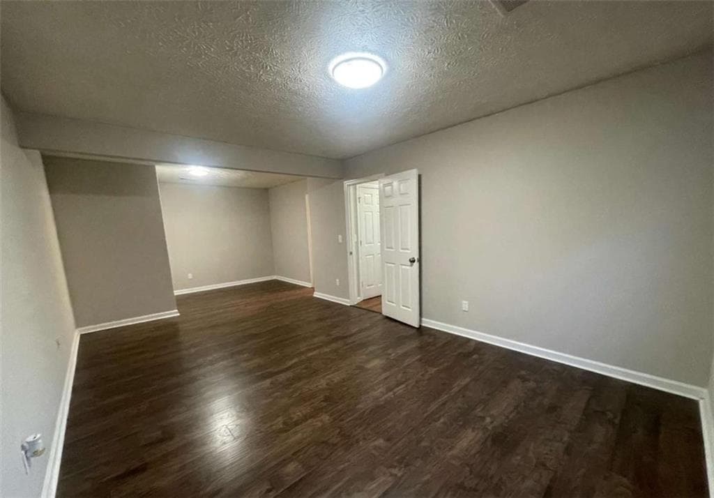 4 bedroom, 3 bathroom, 2,160 sq ft single family residence for rent at 3015 Cascade Manor Drive, Decatur, GA 30034 for $1,995 a month — photo 9