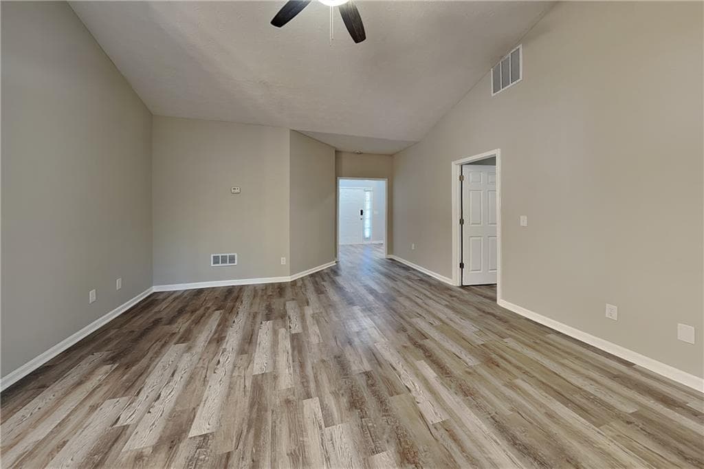 3 bedroom, 2 bathroom, 1,353 sq ft single family residence for rent at 3605 Clubside Walk, Kennesaw, GA 30144 for $2,050 a month — photo 3