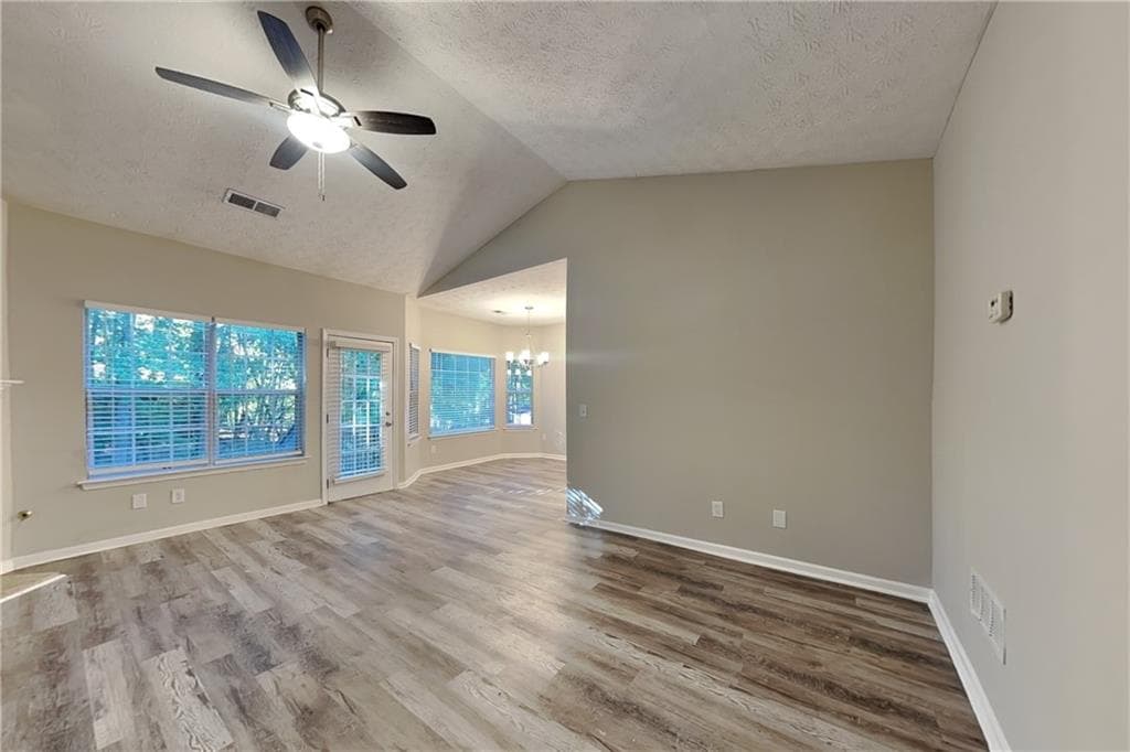 3 bedroom, 2 bathroom, 1,353 sq ft single family residence for rent at 3605 Clubside Walk, Kennesaw, GA 30144 for $2,050 a month — photo 4