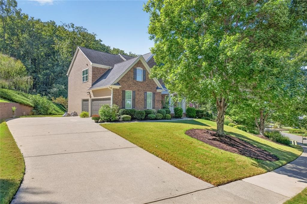 4 bedroom, 4 bathroom, 3,850 sq ft single family residence for sale at 4965 Northridge Drive, Cumming, GA 30040 — photo 5