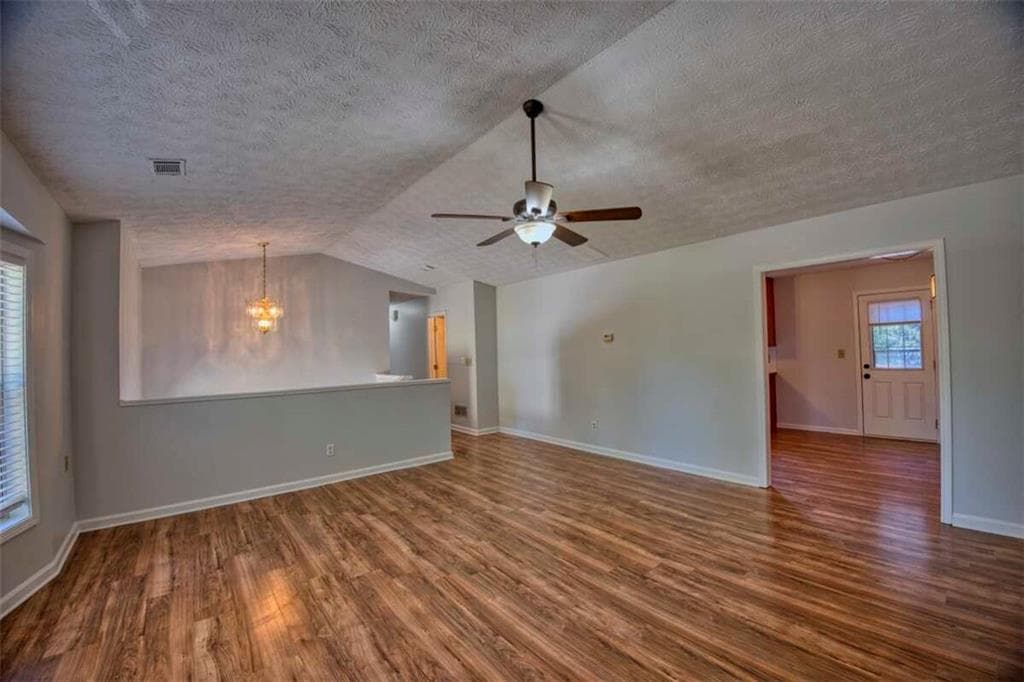 5 bedroom, 2 bathroom, 1,848 sq ft single family residence for sale at 928 Hi Hope Road, Lawrenceville, GA 30043 — photo 6