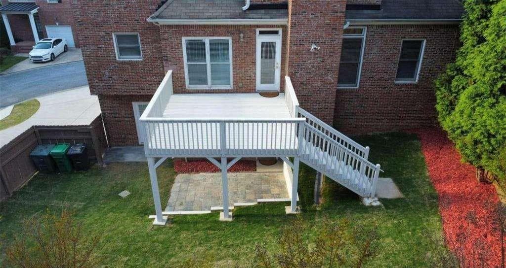 5 bedroom, 4 bathroom, 4,027 sq ft single family residence for rent at 1711 Summit Glen Lane, Atlanta, GA 30329 for $6,500 a month — photo 4