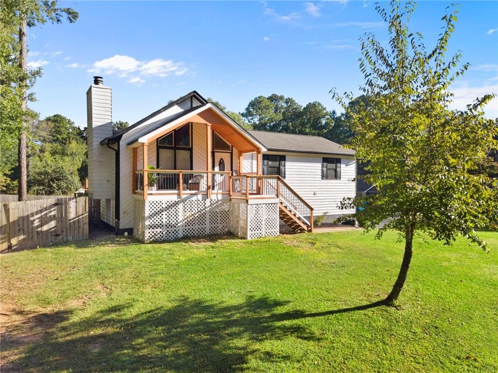 4 bedroom, 2 bathroom, 1,800 sq ft single family residence for sale at 3021 Fetlock Drive, Marietta, GA 30064 — photo 2