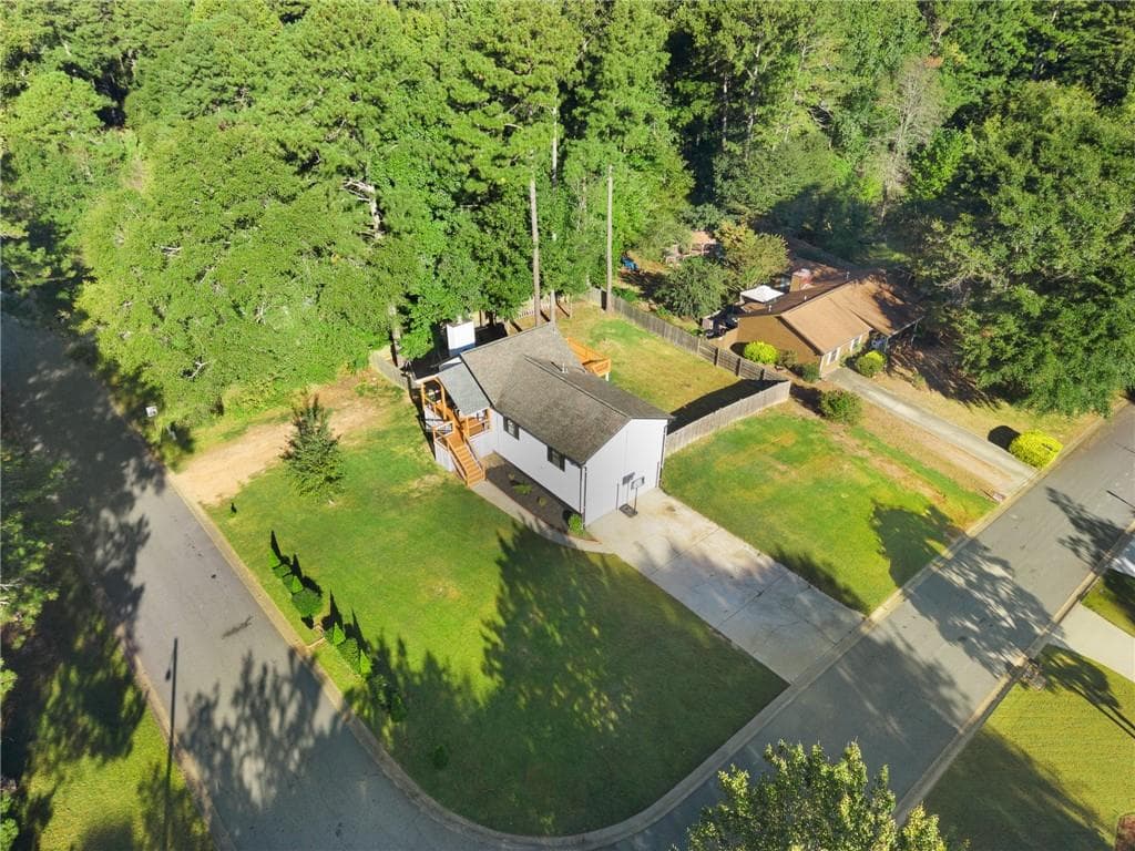 4 bedroom, 2 bathroom, 1,800 sq ft single family residence for sale at 3021 Fetlock Drive, Marietta, GA 30064 — photo 5