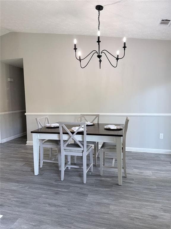 3 bedroom, 2 bathroom, 1,372 sq ft single family residence for sale at 5285 Sugar Crest Drive, Sugar Hill, GA 30518 — photo 9