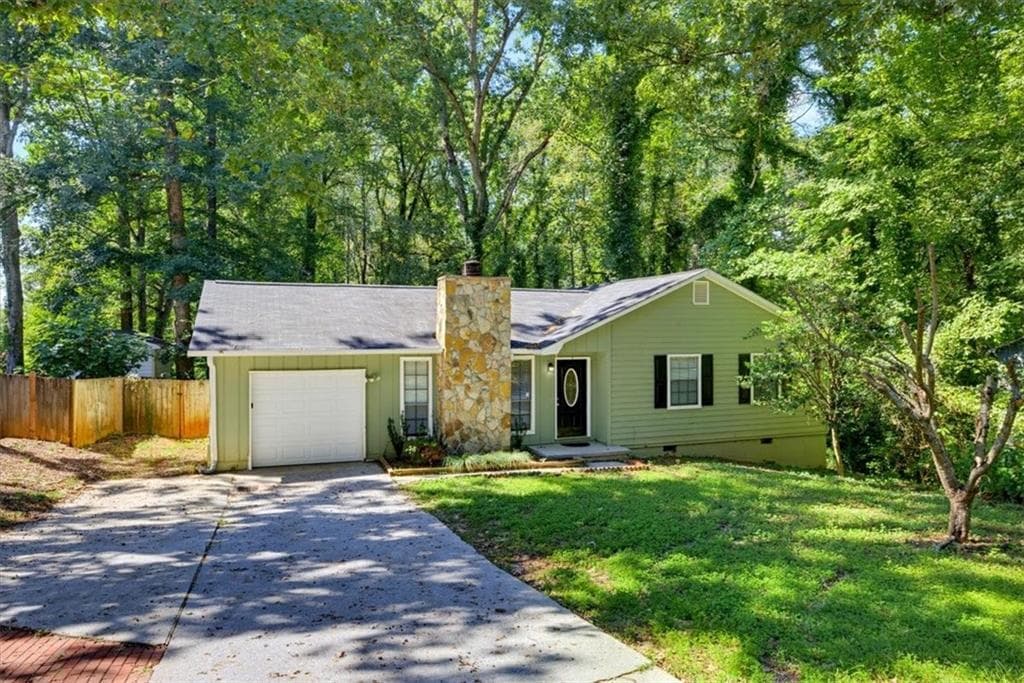 3 bedroom, 2 bathroom, 1,116 sq ft home for sale at 2503 Hewatt Road, Snellville, GA