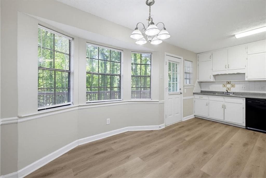 3 bedroom, 2 bathroom, 1,116 sq ft single family residence for sale at 2503 Hewatt Road, Snellville, GA 30039 — photo 10