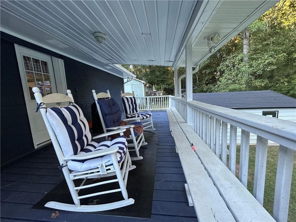 3 bedroom, 2 bathroom, 1,500 sq ft single family residence for sale at 208 Forrister Road, Dallas, GA 30132 — photo 3