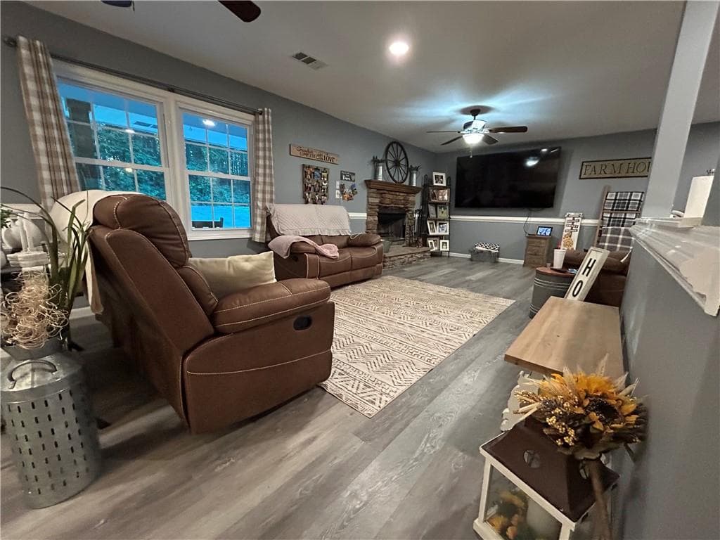 3 bedroom, 2 bathroom, 1,500 sq ft single family residence for sale at 208 Forrister Road, Dallas, GA 30132 — photo 7