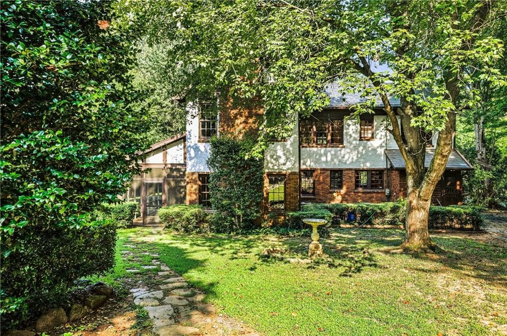 5 bedroom, 6 bathroom, 4,711 sq ft single family residence for sale at 785 Clifton Road, Atlanta, GA 30307 — photo 3
