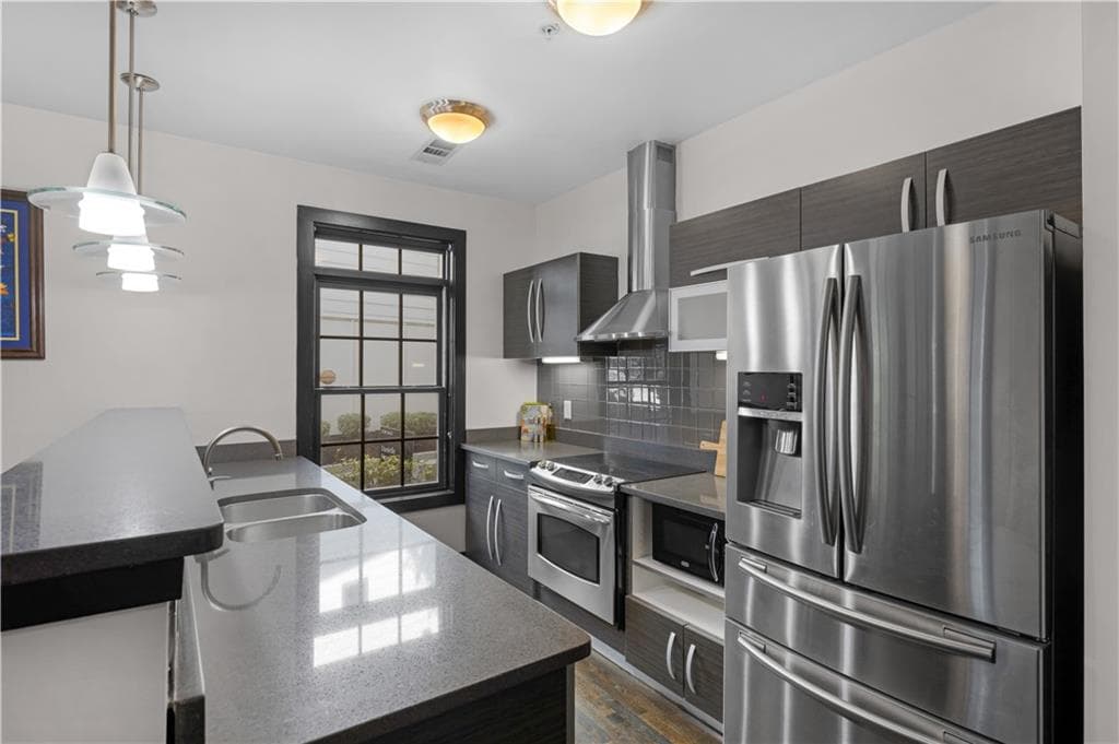1 bedroom, 1 bathroom, 1,031 sq ft condominium for rent at 1300 Dekalb Avenue 711, Atlanta, GA 30307 for $2,000 a month — photo 8