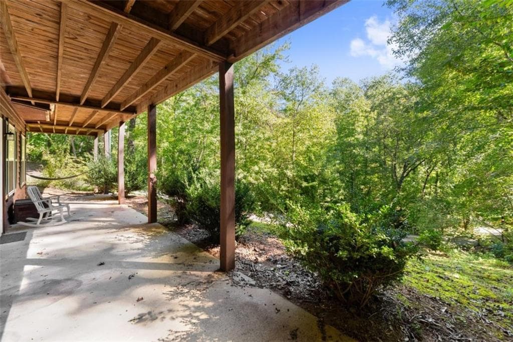 3 bedroom, 3 bathroom, 2,008 sq ft single family residence for sale at 1014 Alpine Drive, Sautee Nacoochee, GA 30571 — photo 4