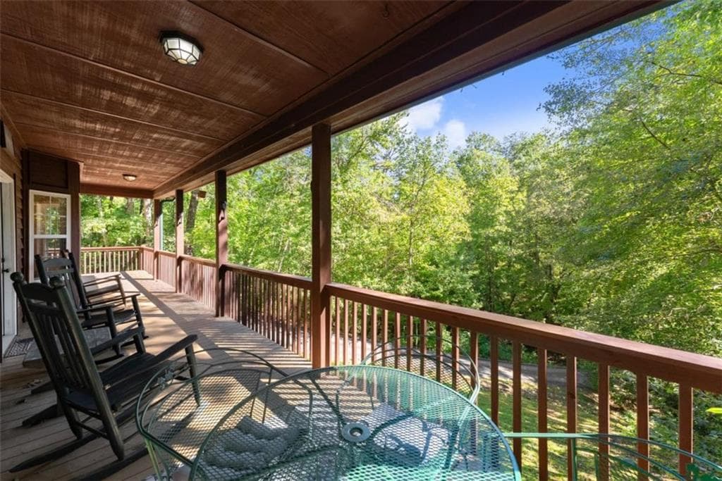 3 bedroom, 3 bathroom, 2,008 sq ft single family residence for sale at 1014 Alpine Drive, Sautee Nacoochee, GA 30571 — photo 6