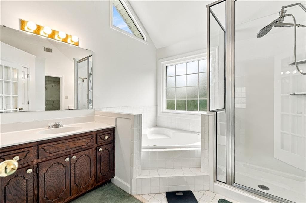 3 bedroom, 3 bathroom, 2,612 sq ft single family residence for sale at 10 Chad Court, Mcdonough, GA 30253 — photo 7