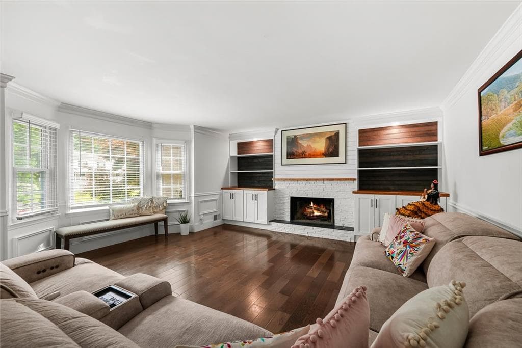 5 bedroom, 4 bathroom, 3,046 sq ft single family residence for sale at 2320 Brownstone Court, Marietta, GA 30062 — photo 6