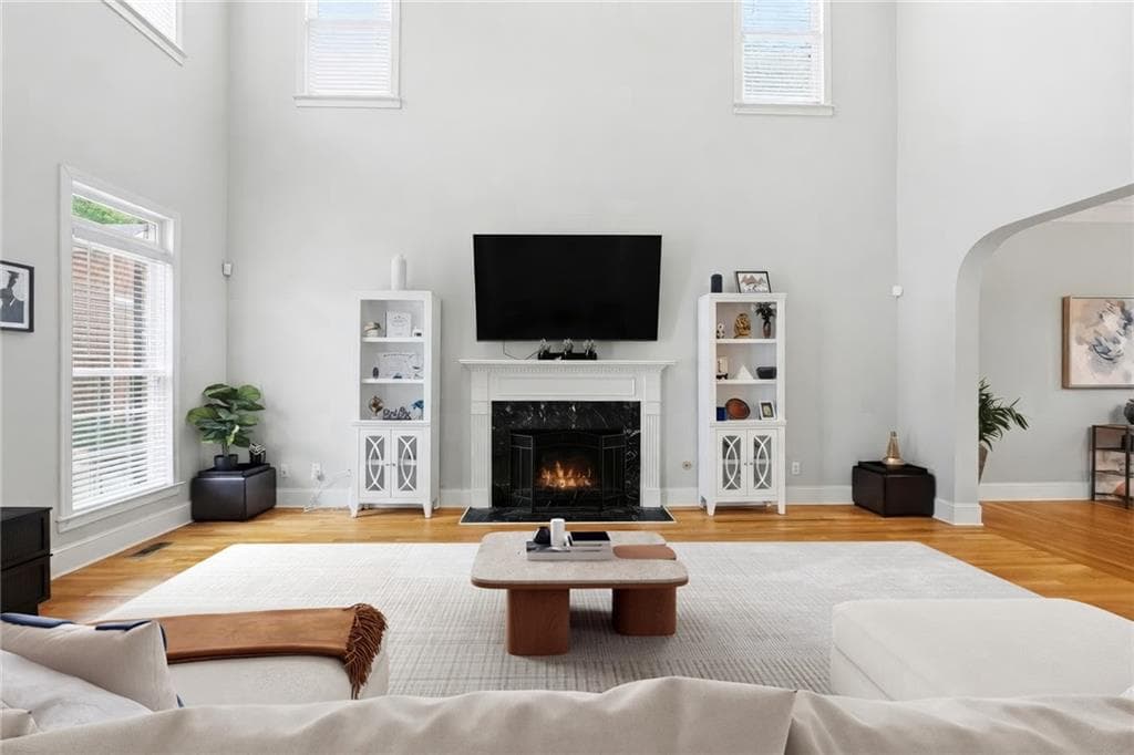 4 bedroom, 4 bathroom, 3,948 sq ft single family residence for sale at 1121 Ashton Bluff Drive, Atlanta, GA 30319 — photo 6