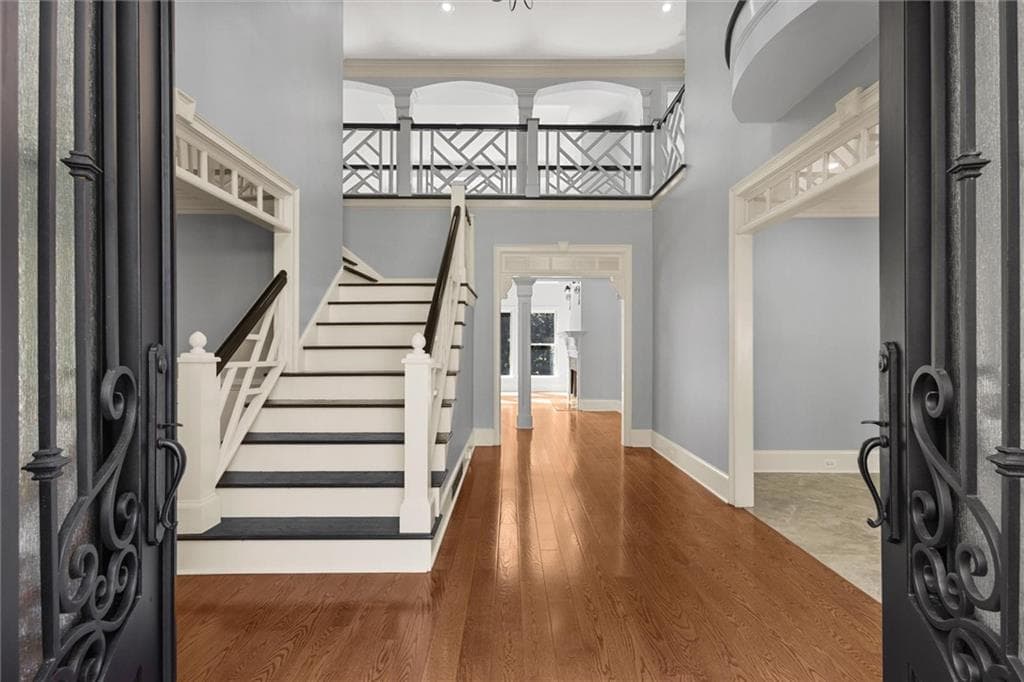 5 bedroom, 6 bathroom, 6,358 sq ft single family residence for sale at 1316 Annapolis Way, Grayson, GA 30017 — photo 3