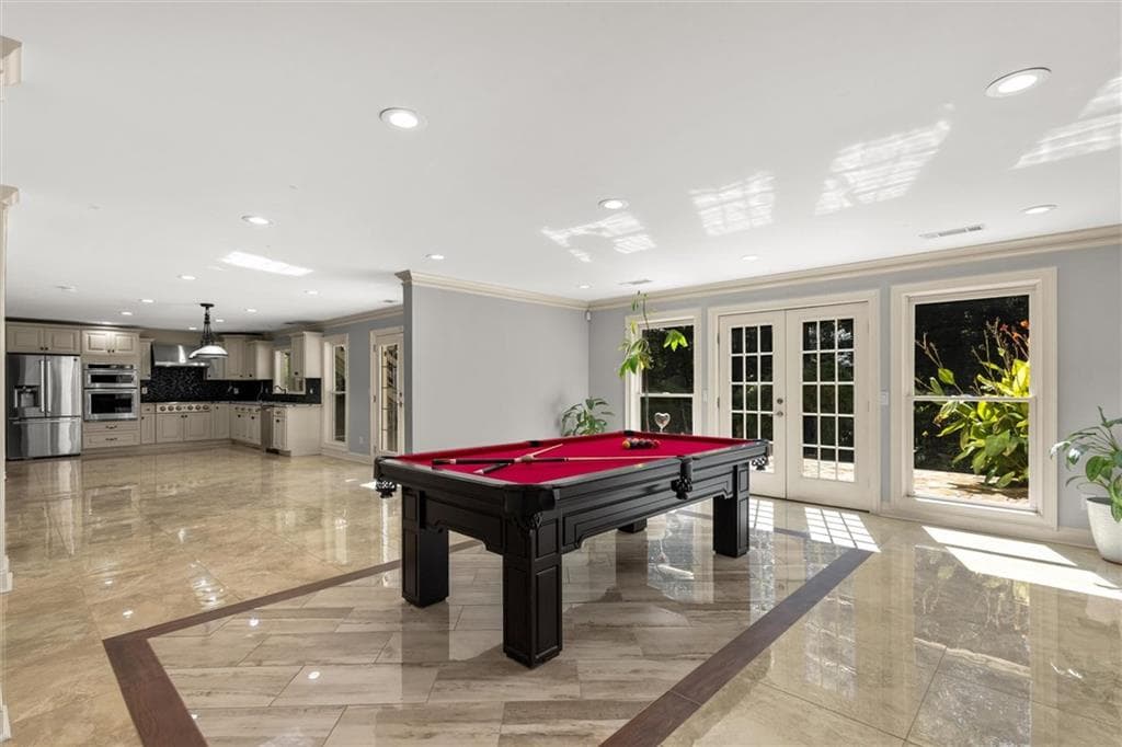 5 bedroom, 6 bathroom, 6,358 sq ft single family residence for sale at 1316 Annapolis Way, Grayson, GA 30017 — photo 6