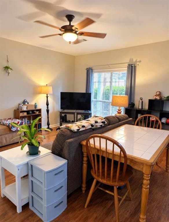 3 bedroom, 3 bathroom, 1,750 sq ft townhouse for sale at 255 Morgan Road D1, Carrollton, GA 30116 — photo 2