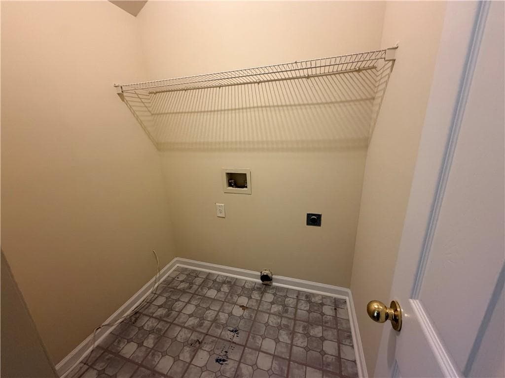 3 bedroom, 2 bathroom, 1,760 sq ft triplex for rent at 156 Red Bank Road, Alpharetta, GA 30004 for $2,000 a month — photo 8