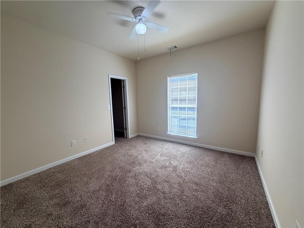 3 bedroom, 2 bathroom, 1,760 sq ft triplex for rent at 156 Red Bank Road, Alpharetta, GA 30004 for $2,000 a month — photo 9