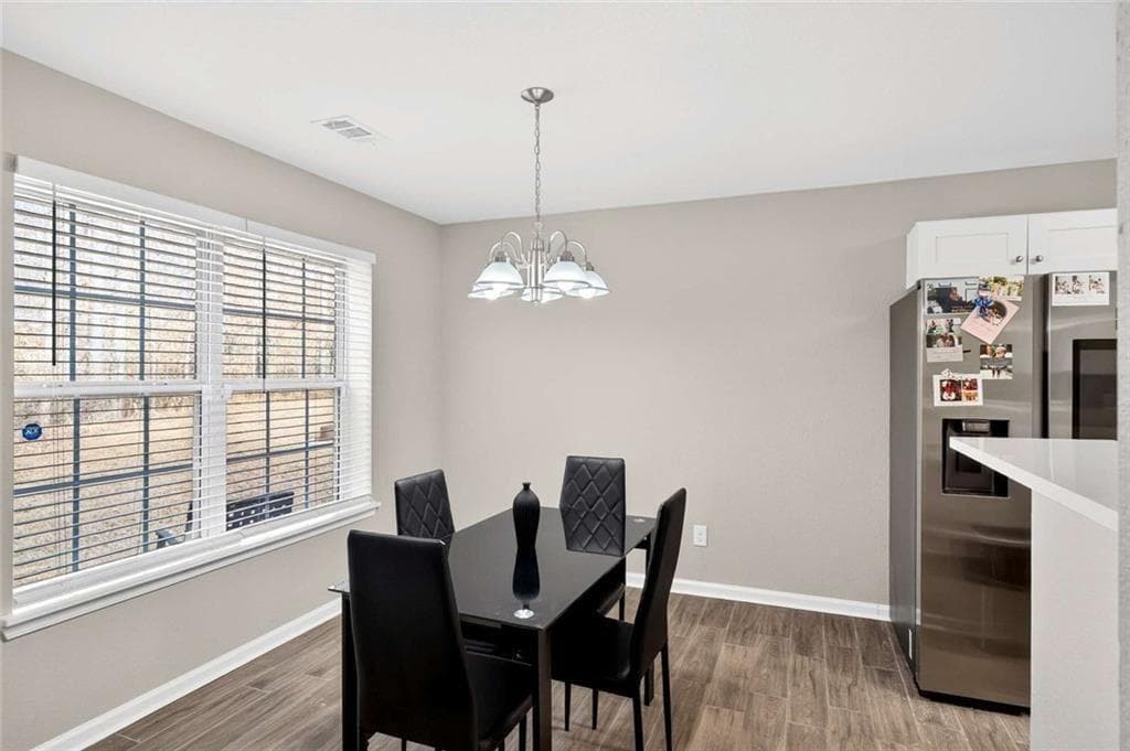 4 bedroom, 3 bathroom, 1,848 sq ft single family residence for sale at 4406 Ravenwood Drive, Union City, GA 30291 — photo 10