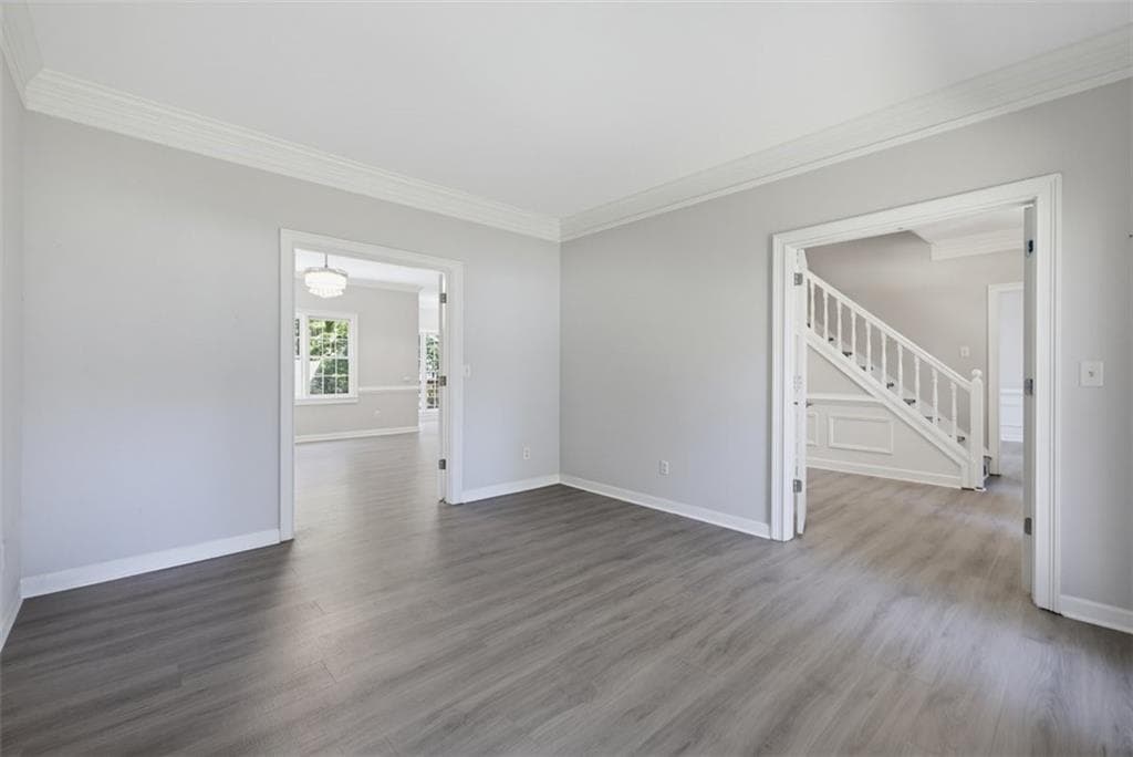 4 bedroom, 3 bathroom, 2,966 sq ft single family residence for sale at 2711 Lochraven Court, Snellville, GA 30039 — photo 6