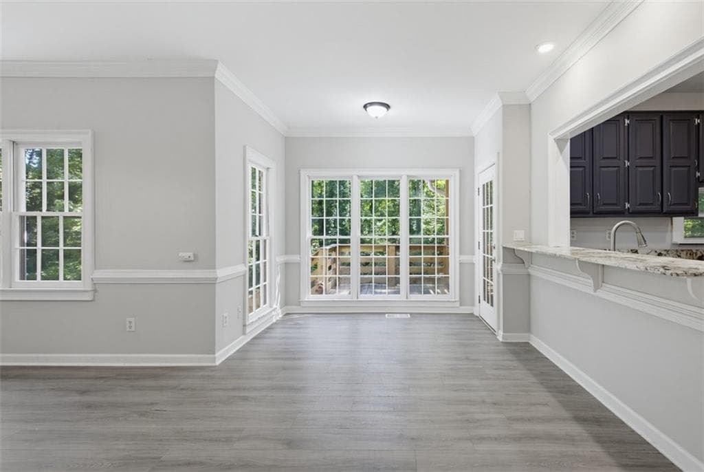 4 bedroom, 3 bathroom, 2,966 sq ft single family residence for sale at 2711 Lochraven Court, Snellville, GA 30039 — photo 7