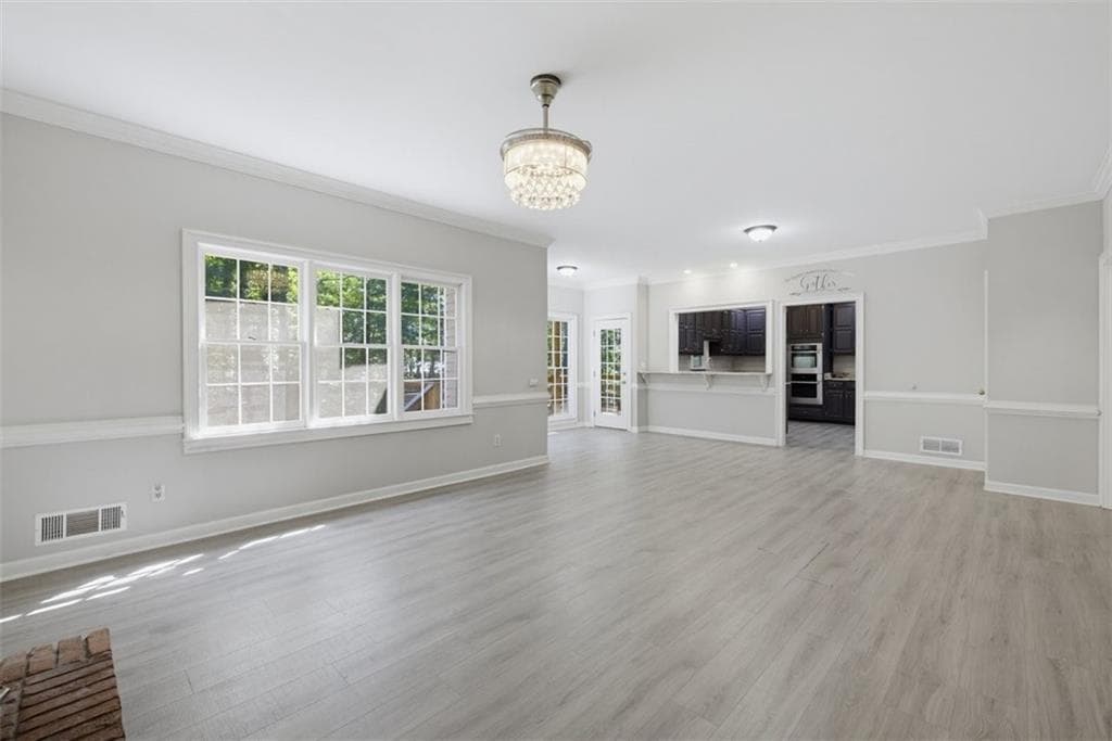 4 bedroom, 3 bathroom, 2,966 sq ft single family residence for sale at 2711 Lochraven Court, Snellville, GA 30039 — photo 9
