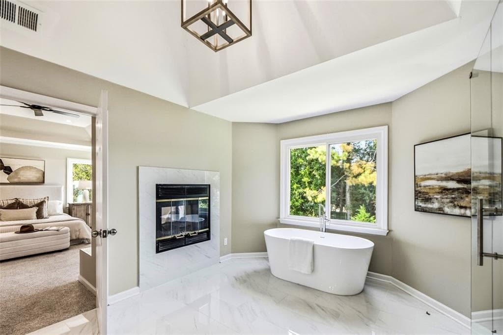 5 bedroom, 4 bathroom, 3,587 sq ft single family residence for sale at 10590 Stonepoint Place, Johns Creek, GA 30097 — photo 10