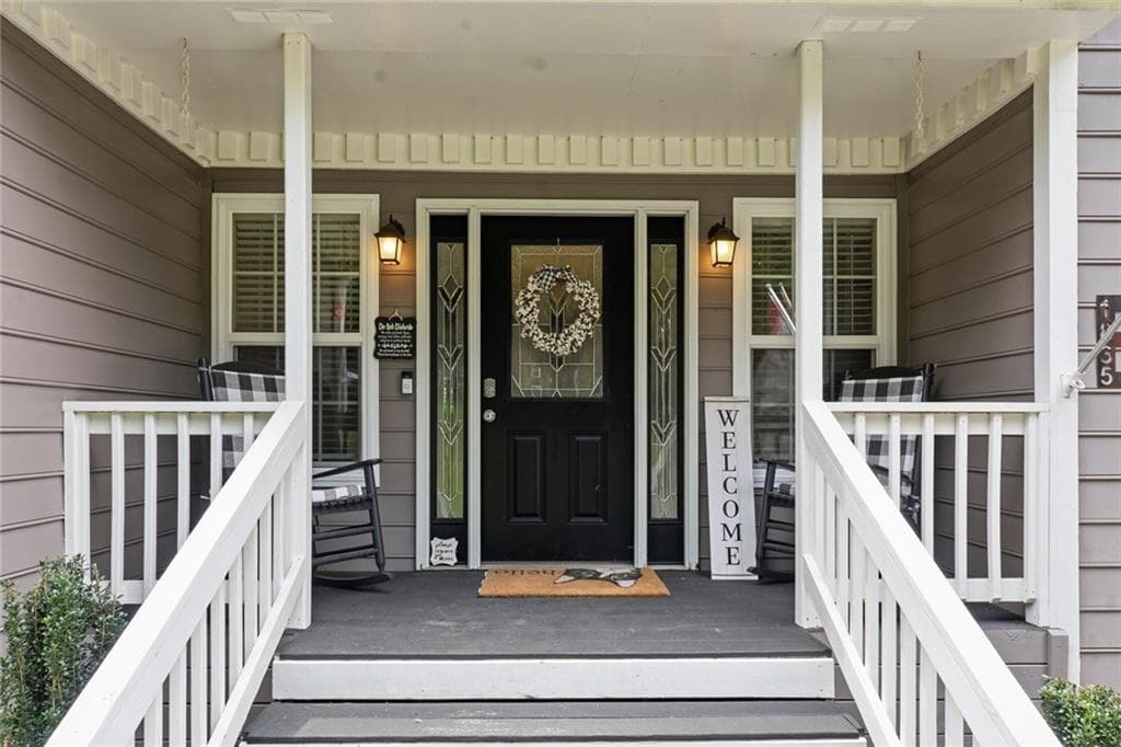 5 bedroom, 3 bathroom, 3,962 sq ft single family residence for sale at 1835 Walker Ridge Drive, Marietta, GA 30064 — photo 4