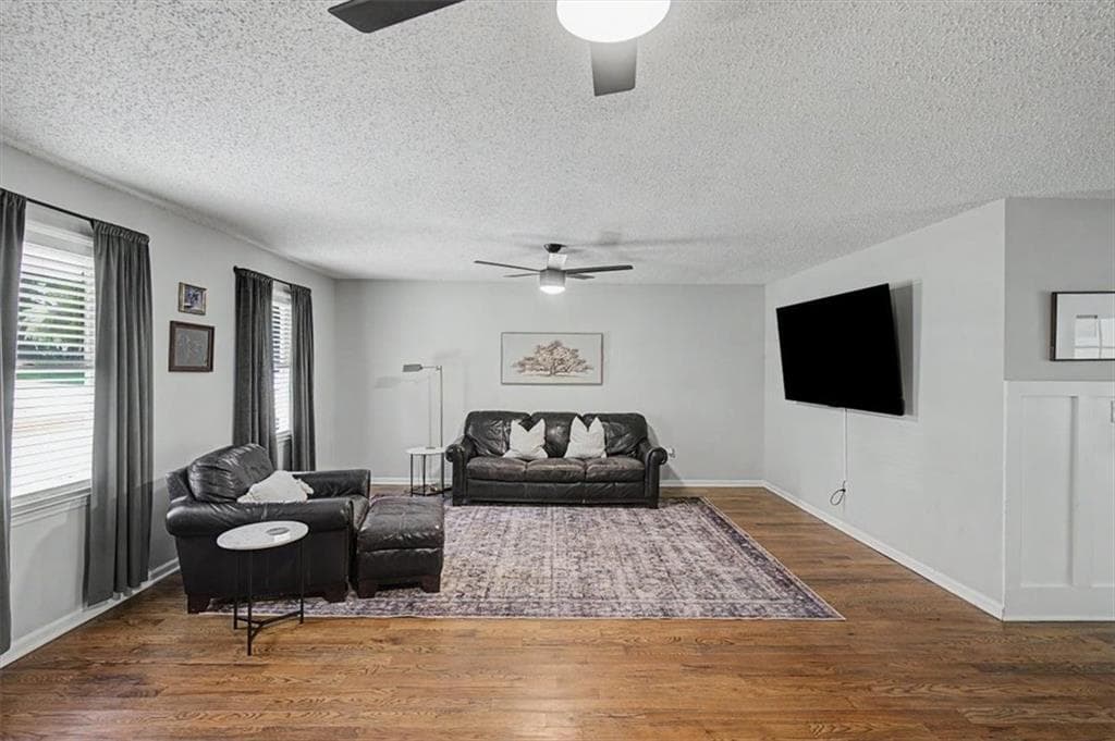 2 bedroom, 2 bathroom, 1,426 sq ft single family residence for sale at 611 Calloway Drive, Rockmart, GA 30153 — photo 7
