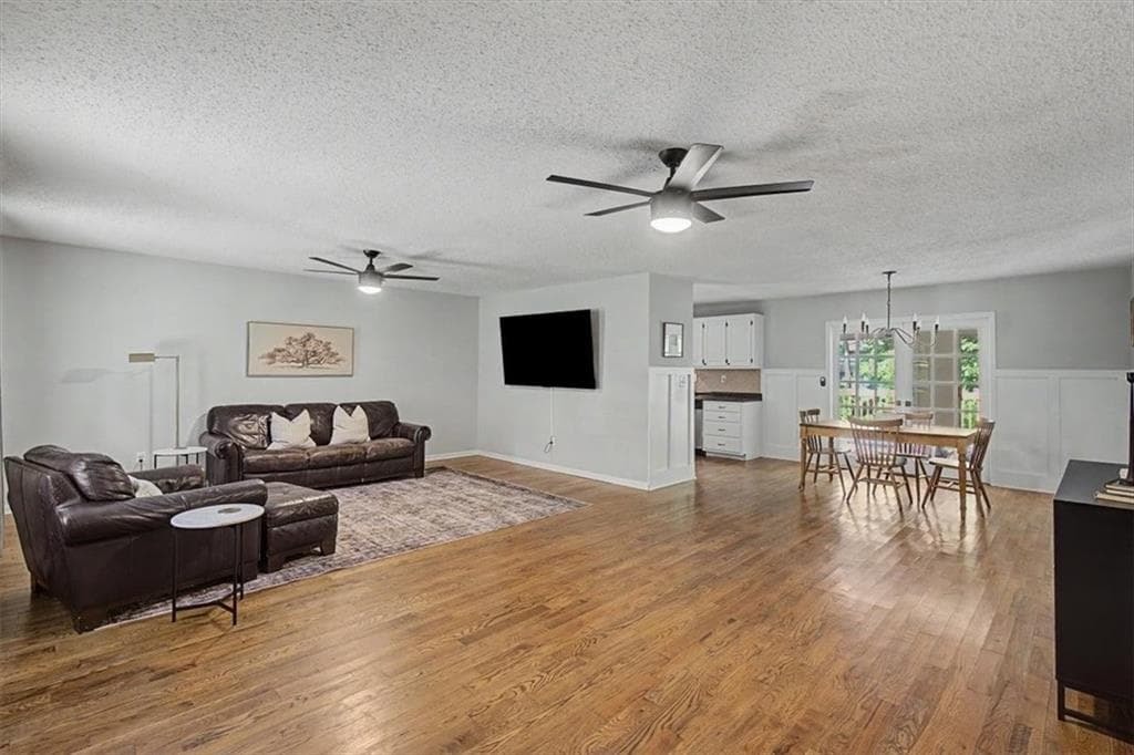 2 bedroom, 2 bathroom, 1,426 sq ft single family residence for sale at 611 Calloway Drive, Rockmart, GA 30153 — photo 8