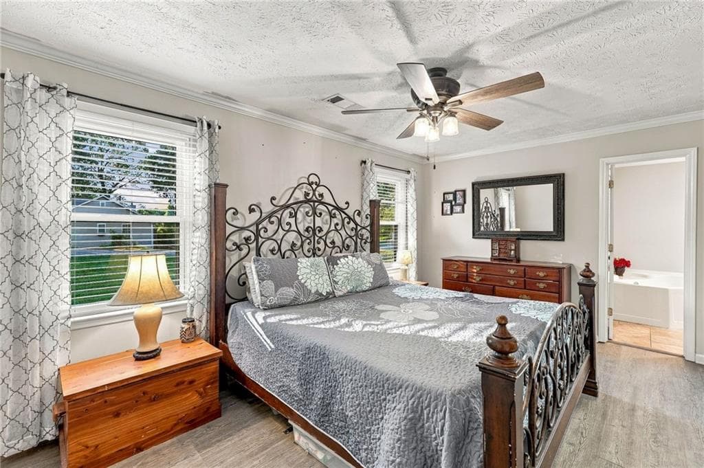 3 bedroom, 2 bathroom, 1,439 sq ft single family residence for sale at 2674 Highland Park Drive, Gainesville, GA 30506 — photo 5