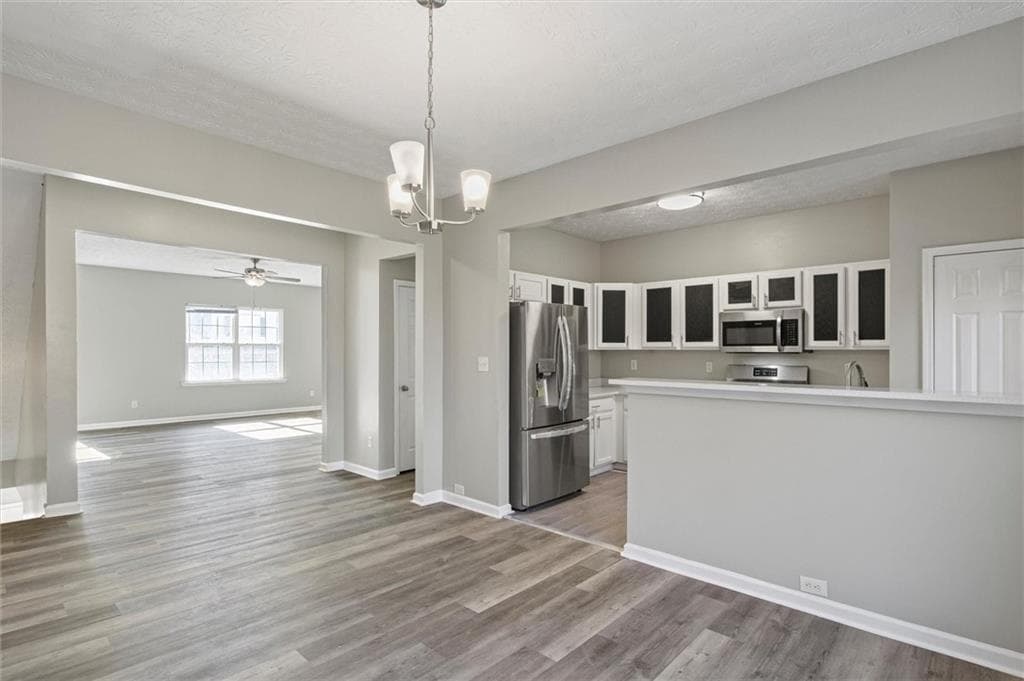 3 bedroom, 4 bathroom, 1,791 sq ft townhouse for sale at 5667 CASCADE Run, Atlanta, GA 30336 — photo 7
