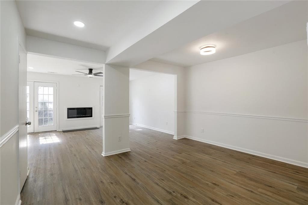 2 bedroom, 2 bathroom, 1,412 sq ft condominium for sale at 203 Tiburon Drive, Lithonia, GA 30038 — photo 4